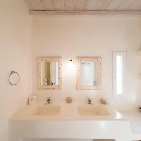 Prive 77 Mykonos Вилла Фанари