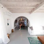 Prive 77 Mykonos * Fanari (Mykonos)